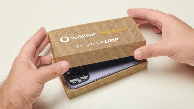 Co-branded refurbished phone packaging